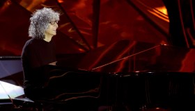 Mieloma multiplo, cos’è, quali sintomi provoca e come si cura