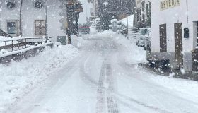 Allerta meteo arancione e gialla, tornano neve e piogge incessanti nel week-end