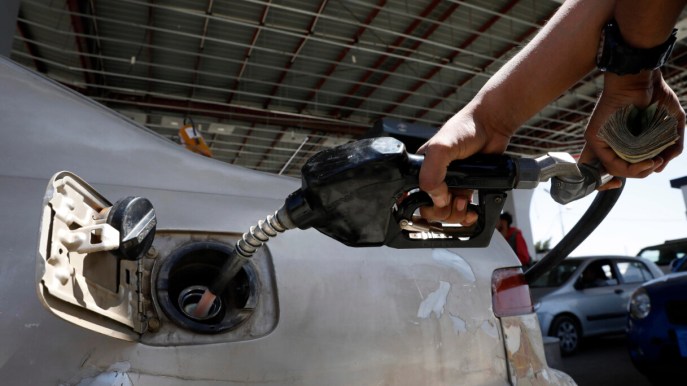 Petrolio, taglio della produzione e “debutto” nel sistema Brent: l’Arabia Saudita rivoluziona il mercato