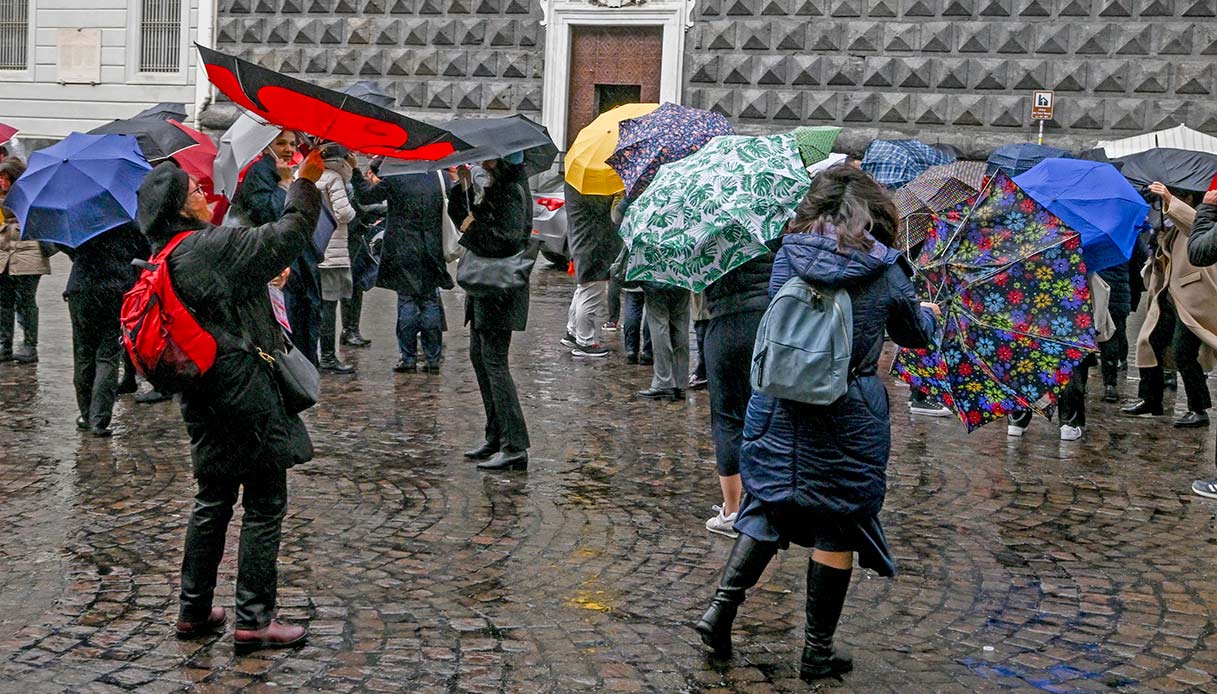 Ciclone Pulcinella sul Carnevale: allerta meteo in Italia per il week-end