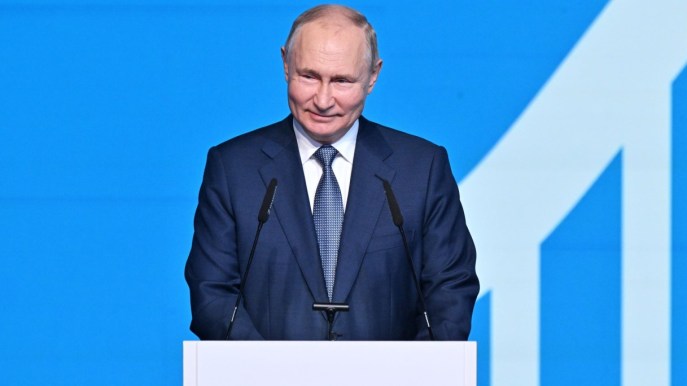Putin a Tucker Carlson sulla guerra in Ucraina: “Russia non sarà sconfitta”