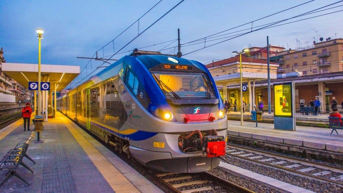 Treni, secondo il rapporto Pendolaria 2024 il trasporto ferroviario italiano non è migliorato