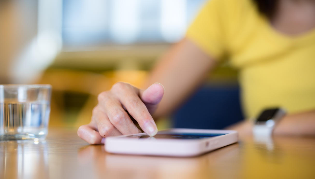 Apple, multa della Ue per 1,8 miliardi di euro: abuso di posizione dominante