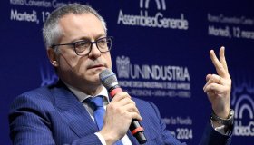 Pil debole, contraccolpo nel primo trimestre 2024 per la crisi nel canale di Suez