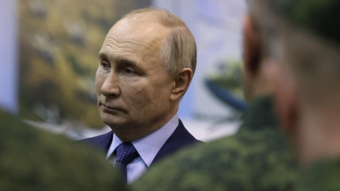 Putin lancia l’allarme, attacchi agli F-16 ucraini nelle basi Nato