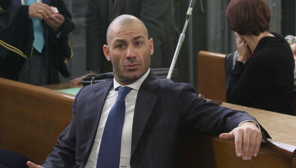 Riccardo Bossi accusato di truffa allo Stato per il Reddito di cittadinanza: cosa rischia
