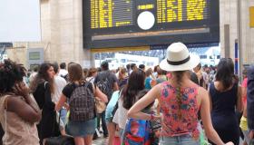 Bonus ritardi Trenord, dall’1 aprile stop ai rimborsi automatici: la nuova procedura