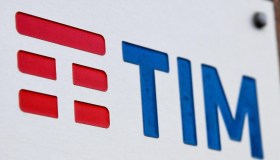 Tim aumenta le tariffe dei già clienti, fino a 2,49 euro: c’è tempo fino ad aprile