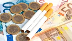 Aumenti sigarette, scatta la nuova stangata: quali marche costano di più