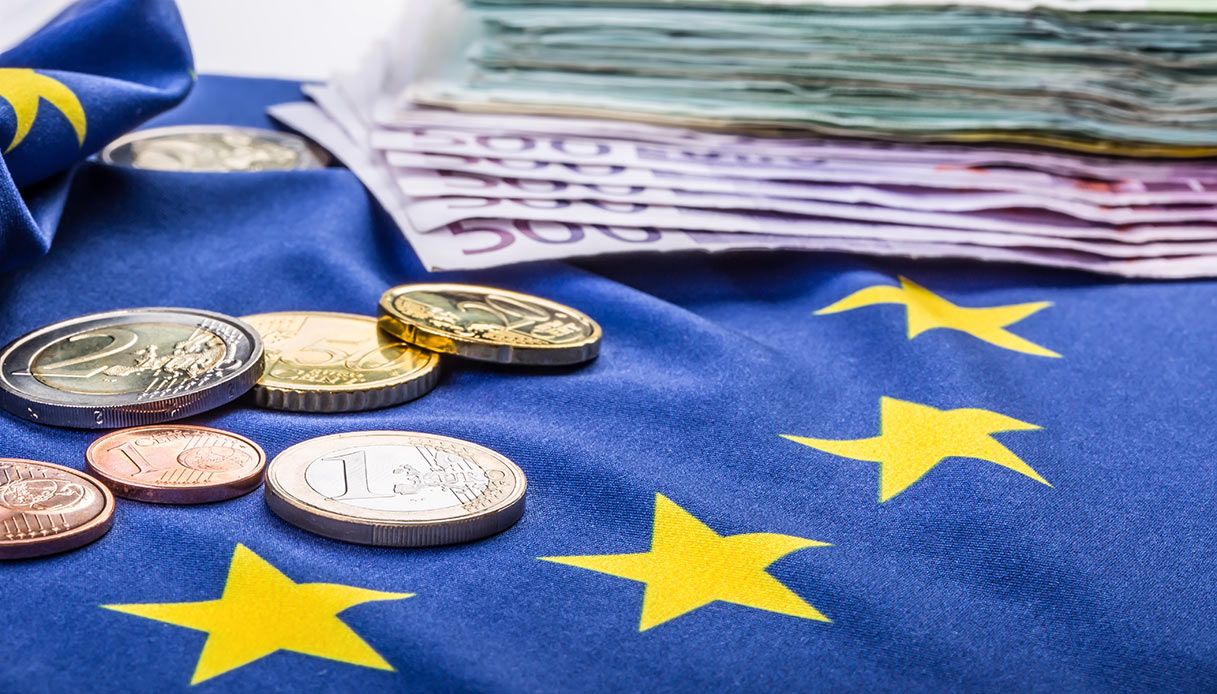 Pagamenti istantanei in euro, nuovo regolamento per consumatori e imprese