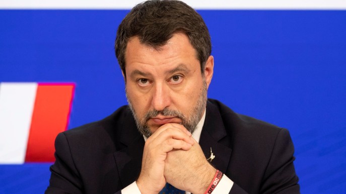 Bonus patente discriminatorio per gli stranieri, Salvini deve modificarlo: cosa cambia