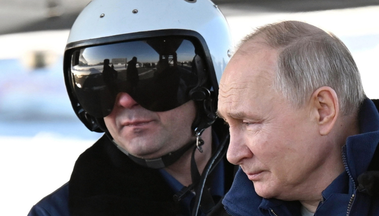 Russia, tensione alle stelle e “crisi dei missili” con la Nato: 100mila soldati in Polonia