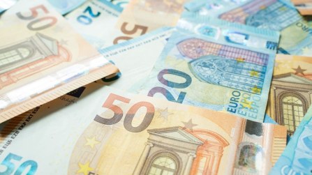Bonus da 940 euro nelle card Dedicata a te e Carta acquisti: come richiederlo e a chi spetta