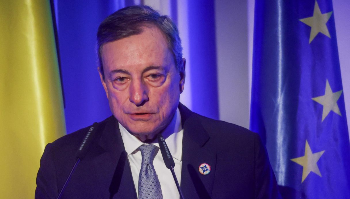 Draghi sull’economia Ue: “Serve un cambiamento radicale, dobbiamo agire insieme”