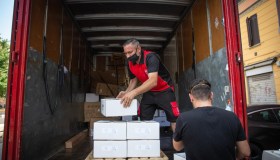 Sciopero 11 aprile, a rischio anche le consegne: corrieri Bartolini e Gls fermi