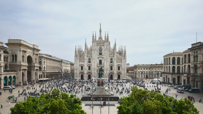 Avete visto le nuove aiuole in Piazza Duomo?