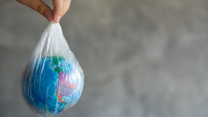 Earth Day 2024, lotta contro la plastica per la 54esima Giornata Mondiale della Terra