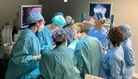 Medici “gettonisti”, altro colpo: assunzioni degli specializzandi nel decreto Pnrr