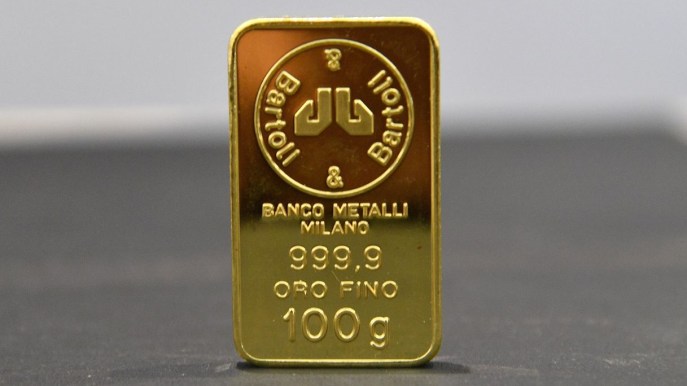 Oro, un altro massimo storico: prezzo oltre i 2.368 dollari