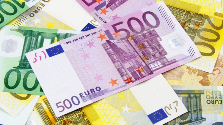 Tassi di interesse, Bce verso il taglio di 100 punti entro il 2024: gli effetti sui mutui