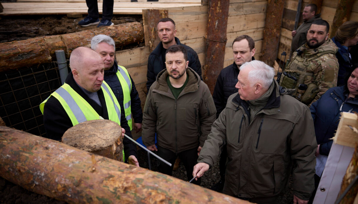 Ucraina, situazione sempre più difficile al fronte: i russi avanzano a Est