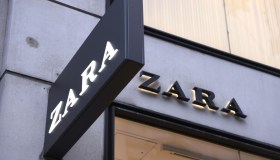 Cotone sostenibile, Zara e H&M al centro di un’inchiesta: dubbi sulla certificazione