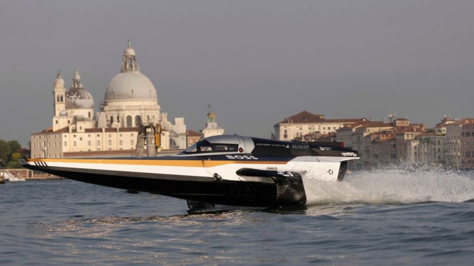 Leonardo Maria Del Vecchio e Will Smith entrano nel mondo delle barche elettriche da corsa