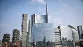 Unicredit lancia la settimana lavorativa da 37 ore: l’accordo con i sindacati