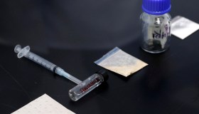 Fentanyl, arriva in Italia la droga degli zombie: quali rischi