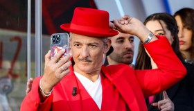 Fiorello chiude Viva Rai2!, quanto ha guadagnato con il programma il comico siciliano