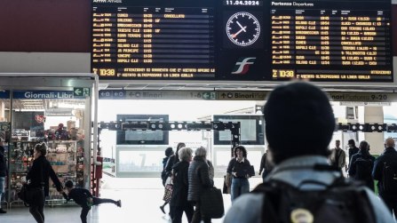 Sciopero treni 4 e 5 maggio, Trenitalia, Italo e Trenord a rischio: orari e modalità