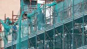 Superbonus, famiglie e imprese a rischio default dopo lo stop delle banche: il piano dell’Abi