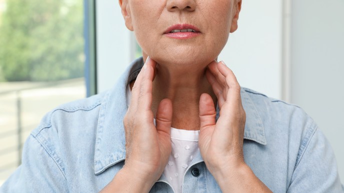 Malattie della tiroide, ne soffrono 6 milioni di persone: come scoprirle e affrontarle
