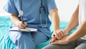 Tumori, quanto pesano diagnosi e cure sulle condizioni economiche di chi si ammala