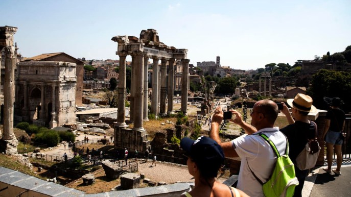 Italia quarta tra le mete preferite dai turisti nel mondo: il report Travel Trends 2024