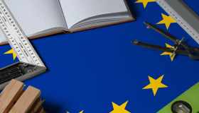 Quanto si studia l’Europa a scuola? Qualche progetto da copiare