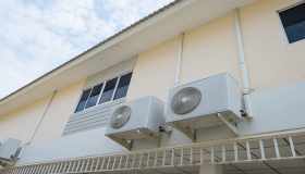 Condizionatori in condominio: si deve chiedere l’autorizzazione?