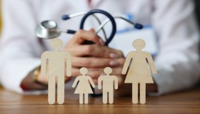 Medici di famiglia, per i pazienti è addio allo studio singolo? L’accordo sulla nuova sanità territoriale