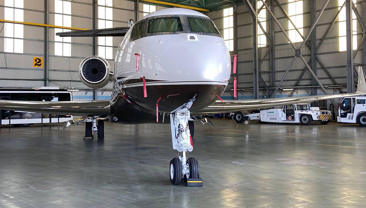 Maxi piano di assunzioni per 350 posti di lavoro per la manutenzione di jet privati