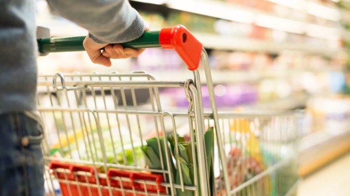 Carrefour, locker in altri 100 supermercati grazie all’accordo con InPost: dove si trovano
