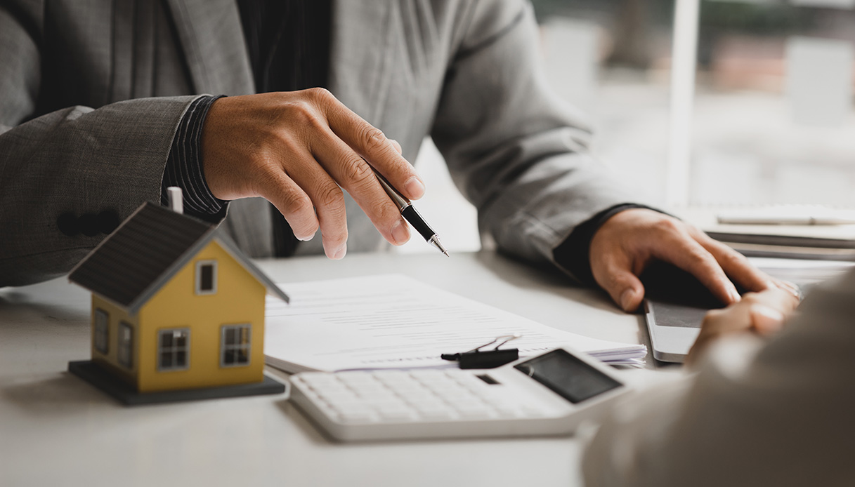 Imu 2024, i casi particolari: il contratto di locazione che impone il pagamento all’inquilino