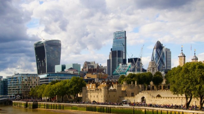 Crolla la Borsa francese: Londra torna la più ricca d’Europa