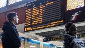 Sciopero treni 16 e 17 giugno, Trenitalia, Trenord e Tper a rischio: orari e modalità
