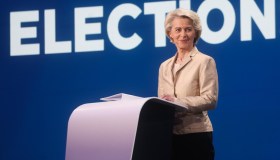 Spread a 140 punti dopo le Elezioni europee: Borsa a -1% in Italia