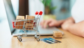 Vendere su Amazon e sugli altri e-commerce, gli obblighi fiscali da rispettare e le tasse da pagare