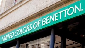 Benetton in crisi, 6 mesi di contratti di solidarietà a 375 lavoratori. Ma i sindacati dicono no