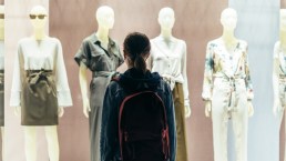 Perché la moda sostenibile costa di più della fast fashion?