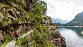 Le 10 migliori ciclovie da fare in estate per un turismo sostenibile