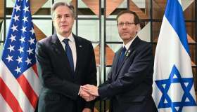 Guerra Israele Hamas, Blinken prova a mediare: “Ultima chance per una tregua”