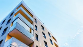 Se il terrazzo condominiale è da rifare chi paga le spese?